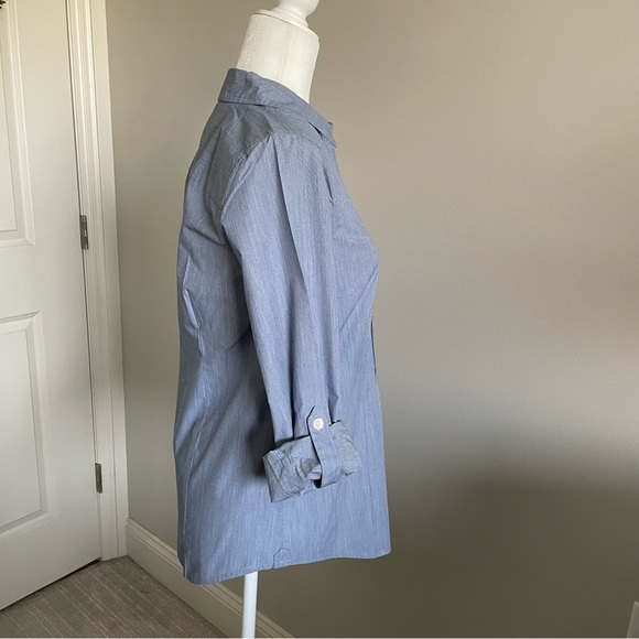 VAN HEUSEN Blue Button Down Shirt, Blue Shirt, Woven, Pleats, size XS - Picture 4 of 12